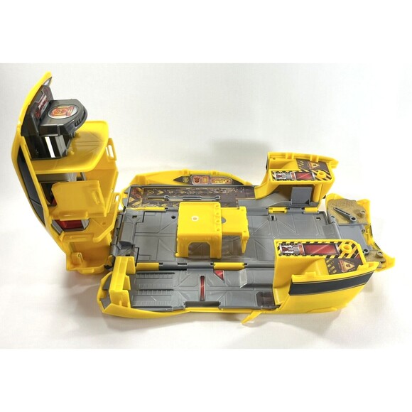Transformers Bumblebee Micro Machines Autobot Action Playset - Picture 9 of 16